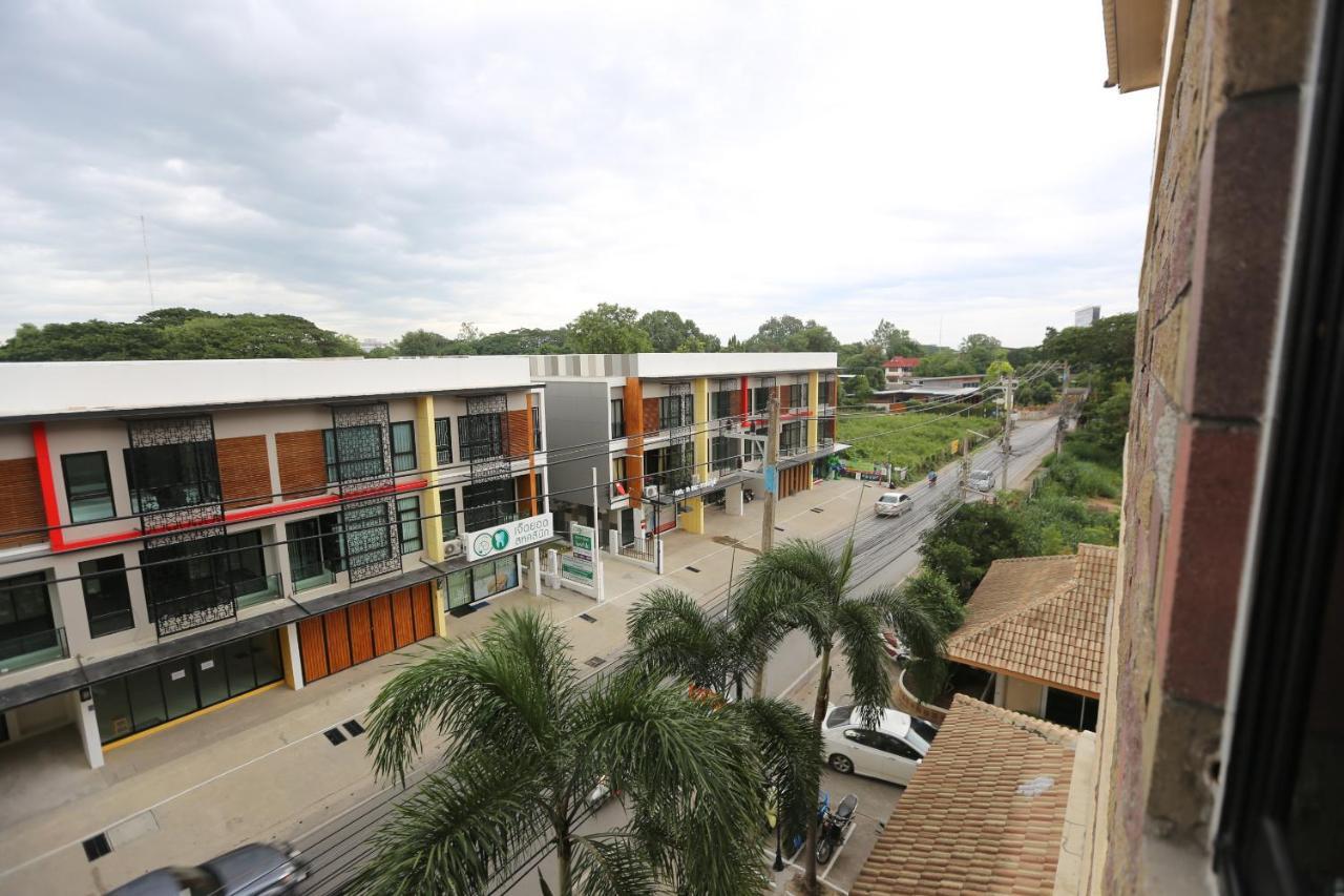Link Mansion Hotell Chiang Mai Exteriör bild