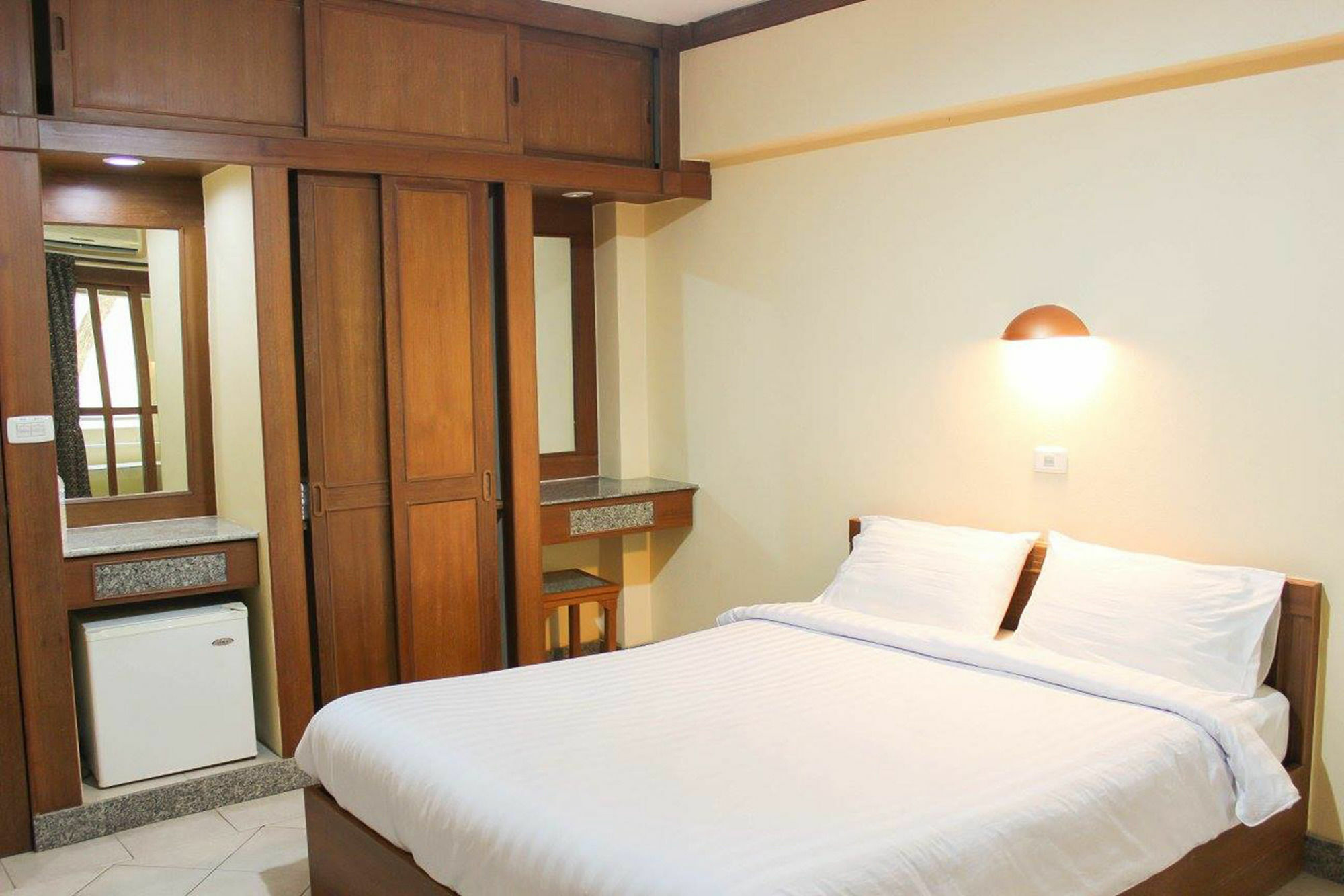 Link Mansion Hotell Chiang Mai Exteriör bild